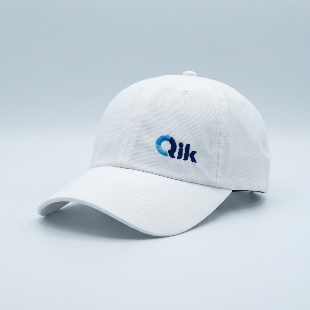 Gorra dad hat con bordado fino